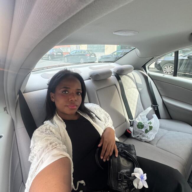 Babysitter in Schaarbeek: Mireille