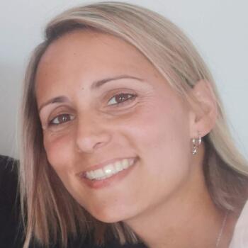 Babysitter in Épinay-sur-Orge: Laurie