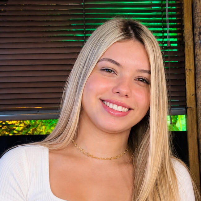 Babysitter in Juiz de Fora: Nicoly