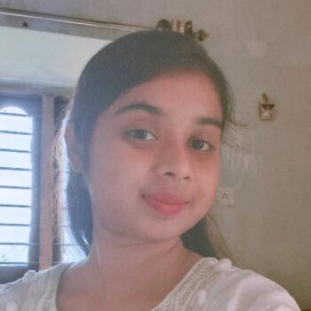 Babysitter in Gandhinagar: Niyati