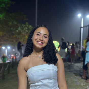 Babá Saquarema: Geovanna