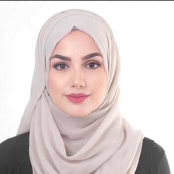 جليسة أطفال في جدة: سلوى