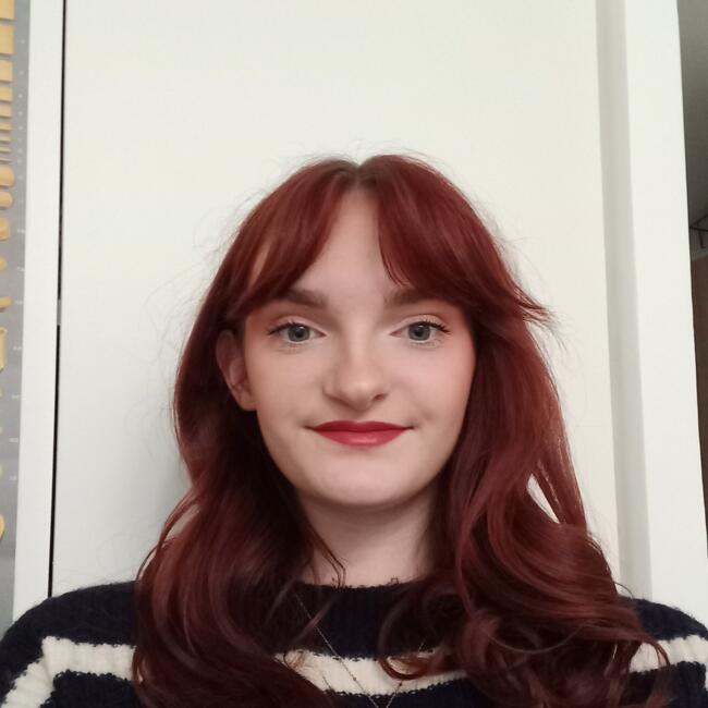 Babysitter in Paris: Anaelle