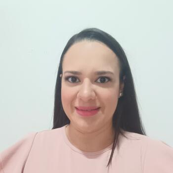 Babysitter in Sant Joan Despí: Julissa