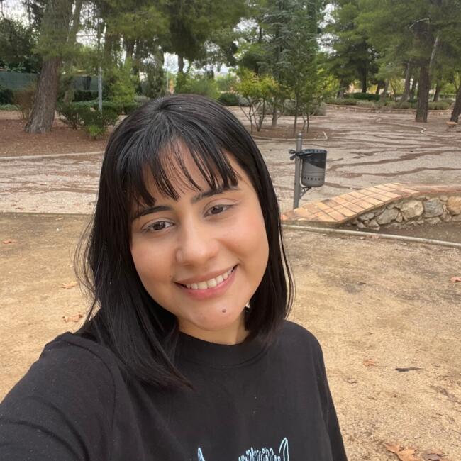 Babysitter in Villena: Camila