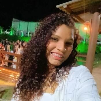 Babá em Saquarema: Sara