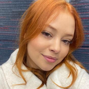 Babysitter in Oribe: Lavinia Peres