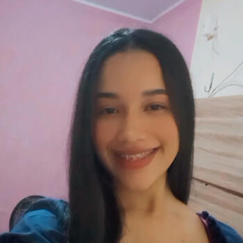 Babysitter São Luís: Kelly