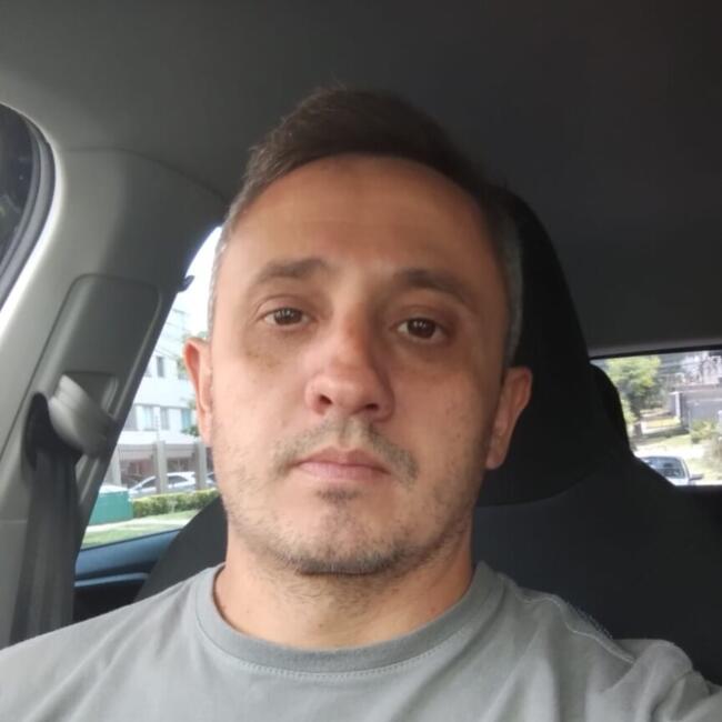 Babysitting job in Curitiba: Fábio