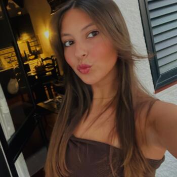 Babysitter στην περιοχή Λόυρες: Carlota Maria