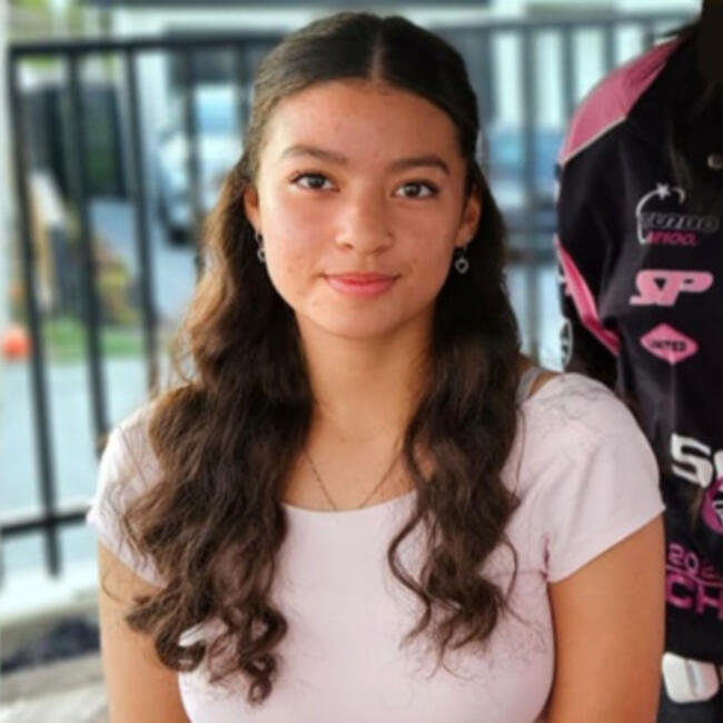 Babysitter in Silverdale: Maya