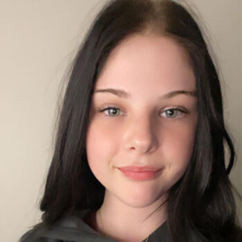 Babysitter in Perth: Kayli