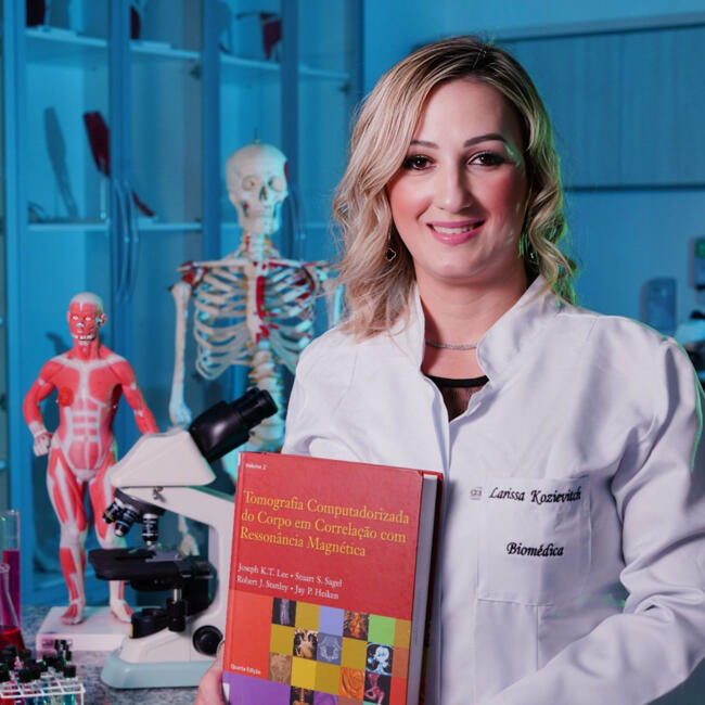 Babysitter in Presidente Prudente: Larissa