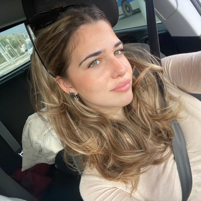 Babysitter στην περιοχή Χαλάνδρι: Lydia