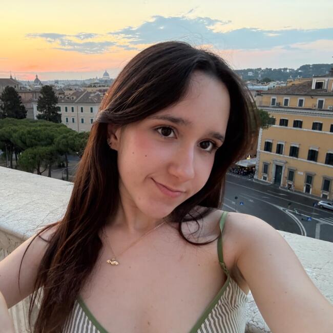 Babysitter in Barcelona: Claudia