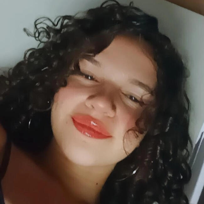 Babysitter in São Gonçalo (São Gonçalo): Julia