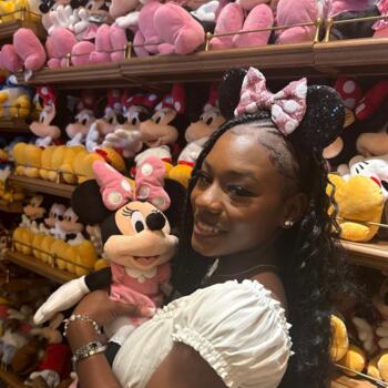 Babysitter Boynton Beach: Haichard