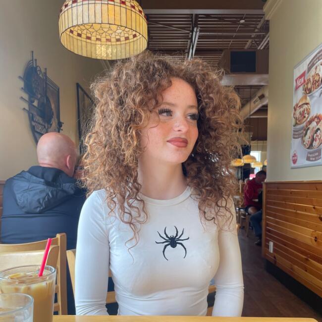 Babysitter in Kitchener: Victoria