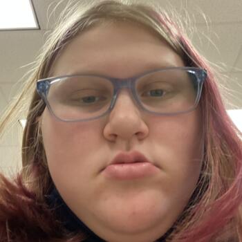 Babysitter in Winston-Salem: Hannah