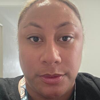 Babysitting job in Brisbane: babysitting job Apoiliu