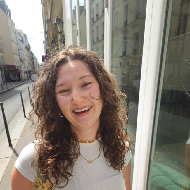 Babysitter in Aix-en-Provence: Pauline