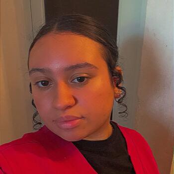 Babysitter in Mayagüez: Nahiana