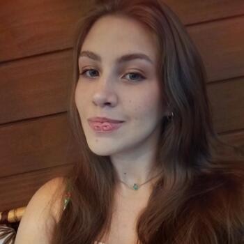 Babá em Itajaí: Emilly