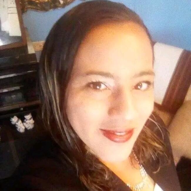 Babysitter in Cartago: Estefany