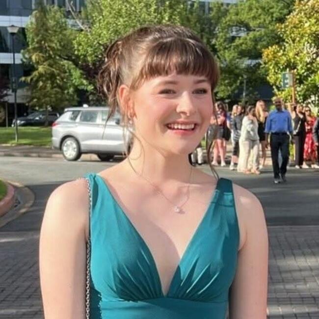 Babysitter in Canberra: Samantha