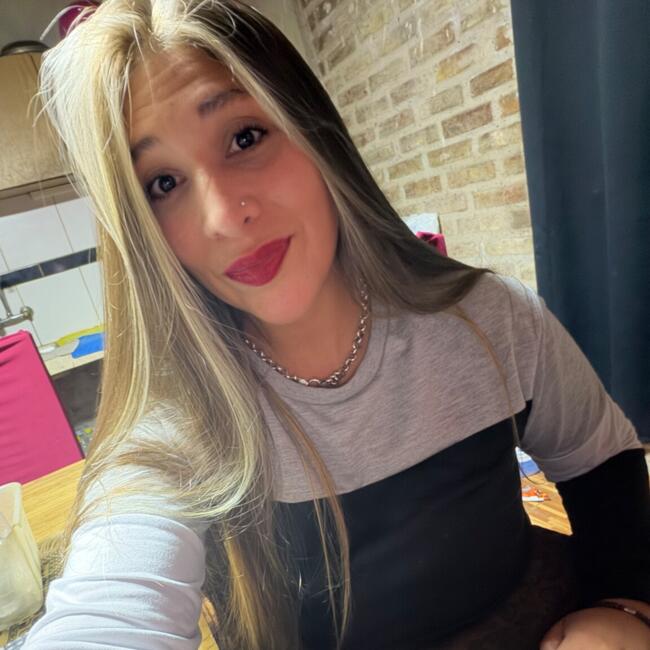 Niñera en Las Gabias: Karla