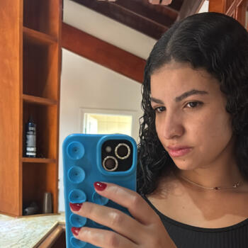 Babysitter in Barretos: Mirella
