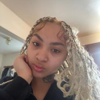 Babysitter in Virginia Beach: Natalie