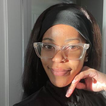 Babysitter in Forney (Texas): Asanda