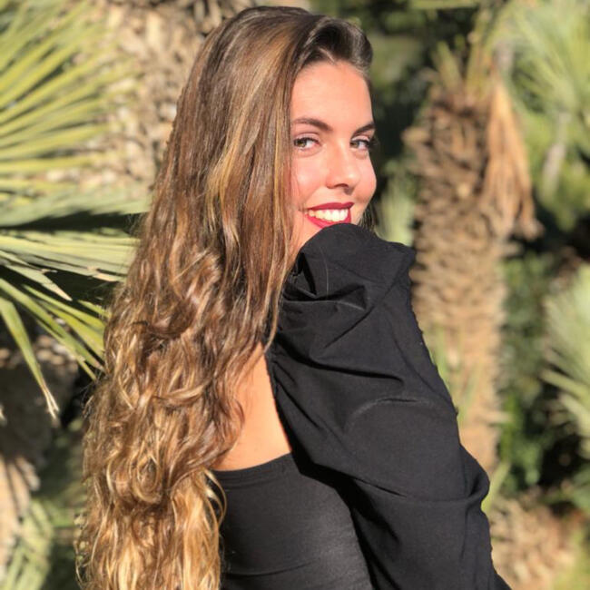 Babysitter in Blanes: Julia