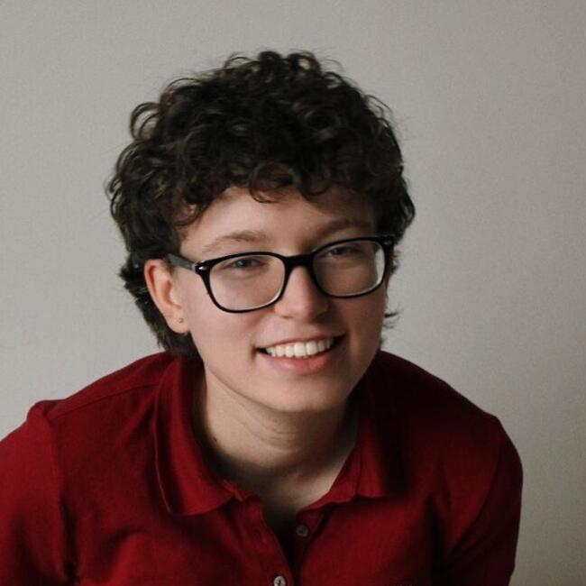 Babysitter in Sèvres: Isa