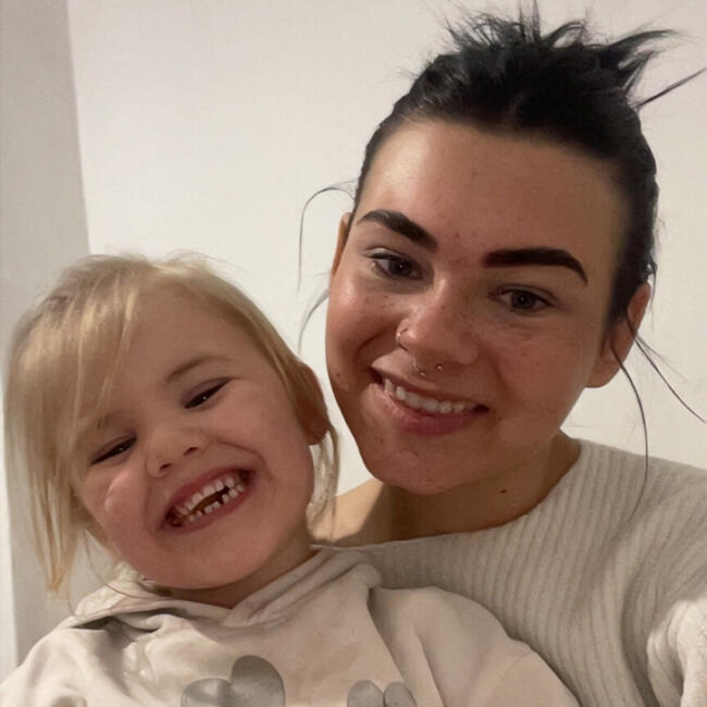 Babysitting job in Dumbarton: Nicole