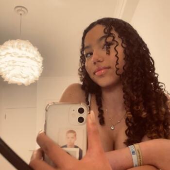 Babysitter in Vila Nova de Gaia: Rafaela