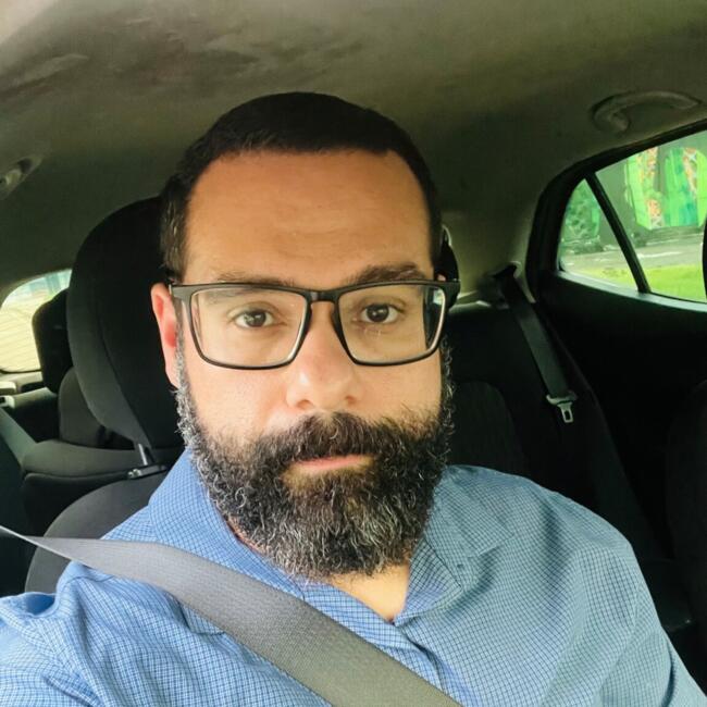 Emprego de babá em Manaus: Sebastião