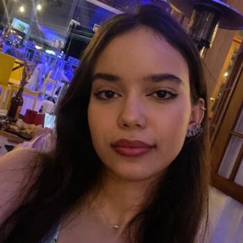 Babá Contagem: Isabela