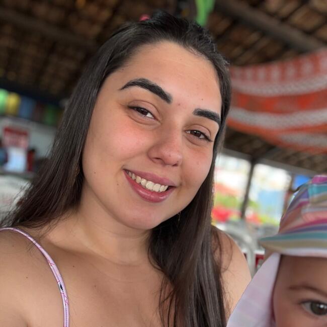 Babysitting job in Camaçari: Alana