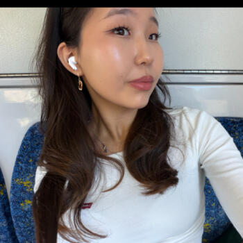 Babysitter in Sydney: Khulan