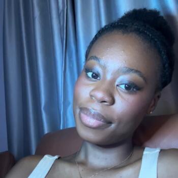 Baby-sitter Gatineau: Jessica