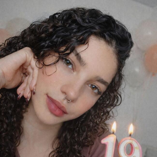 Babysitting job in Aparecida de Goiânia: Joicimara