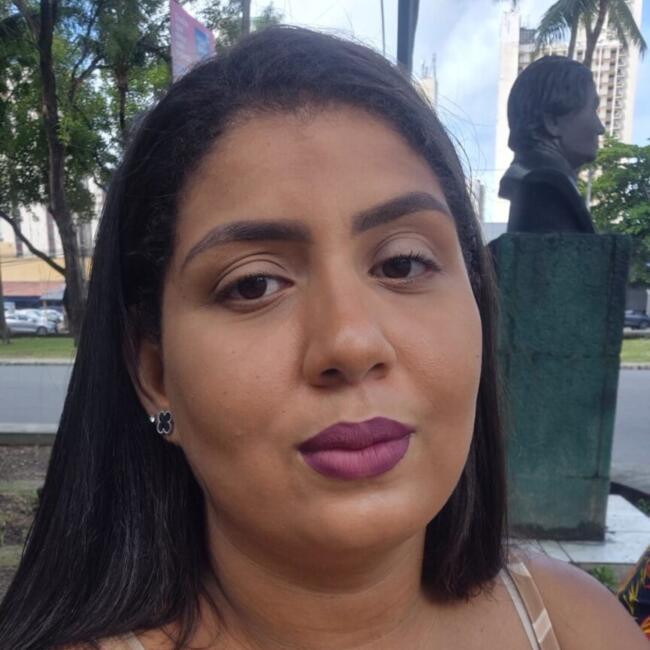 Babá em Jaboatão dos Guararapes: Isabela