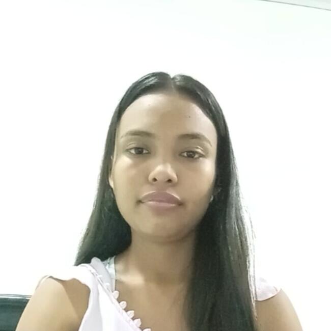 Niñera en Ciénaga de Oro: Adriana