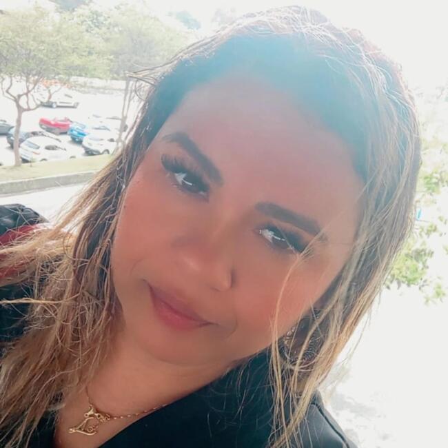 Babysitter in São Paulo: Elisangela