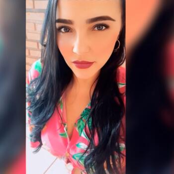 Babá em Olímpia: Camila