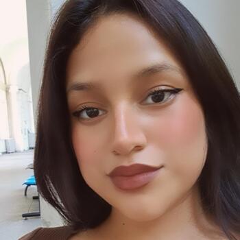 Babysitter in Genoa: Camila