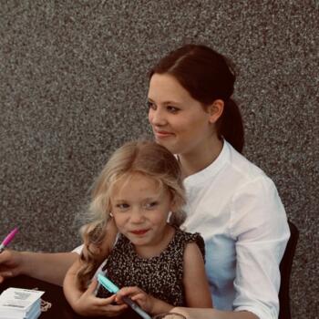 Babysitter in Waregem: Anyshka