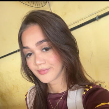 Babá Recife: Gislany